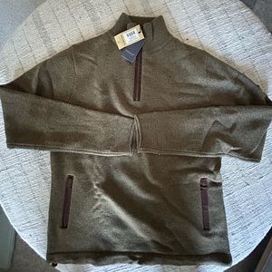 DUBARRY OF IRELAND men’s Feeney Windproof Sweater, Dusty Green, Medium, NWT